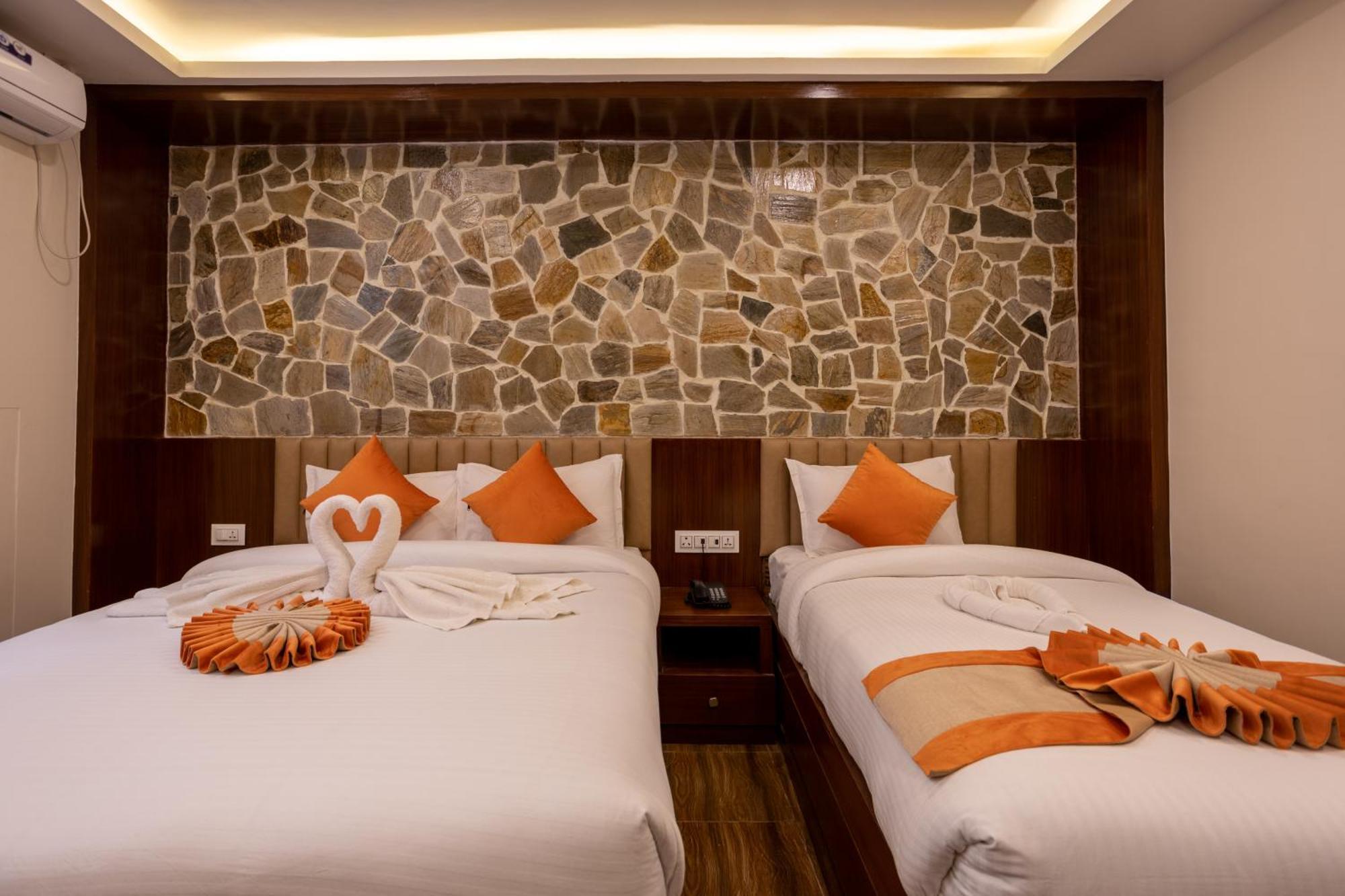 Airport Himalaya Boutique Hotel Katmandu Eksteriør billede