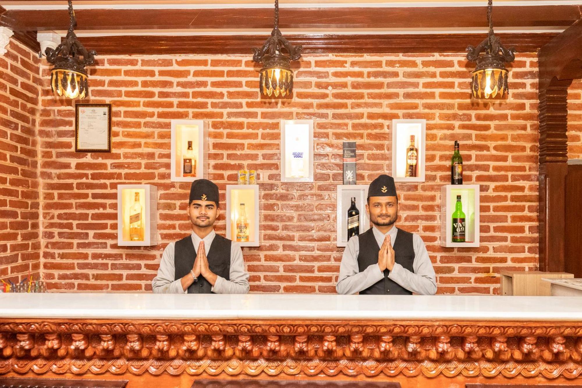 Airport Himalaya Boutique Hotel Katmandu Eksteriør billede